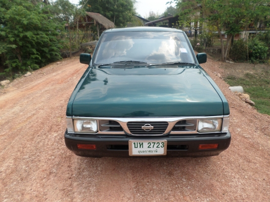 ขายกระบะนิสสันบิ๊กเอ็มแค๊ปฝาแดงจอโค้งสีเขียว ปลายปี38/1995 เครื่องแน่นสภาพพร้อมใช้งานสีเก็บมาใหม่สวยไร้ตำหนิบางๆครัชชีไม่มีผุช่วงล่างแน่นปึก ภาษีเต็ม+ทะเบียน+พร้อมชุดโอนครับสภาพพร้อมใช้งานครับแอร์เย็นจัด+ชีดีMP3+แม๊กไลเนอร์+ล้อแม๊ค+ยางดี4เส้น ...ขาย135,00