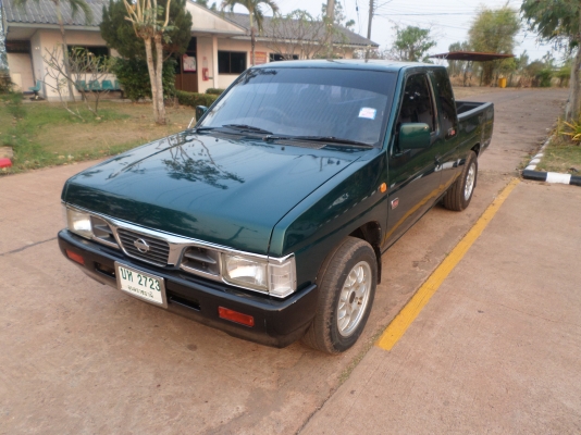 ขายกระบะนิสสันบิ๊กเอ็มแค๊ปฝาแดงจอโค้งสีเขียว ปลายปี38/1995 เครื่องแน่นสภาพพร้อมใช้งานสีเก็บมาใหม่สวยไร้ตำหนิบางๆครัชชีไม่มีผุช่วงล่างแน่นปึก ภาษีเต็ม+ทะเบียน+พร้อมชุดโอนครับสภาพพร้อมใช้งานครับแอร์เย็นจัด+ชีดีMP3+แม๊กไลเนอร์+ล้อแม๊ค+ยางดี4เส้น ...ขาย135,00