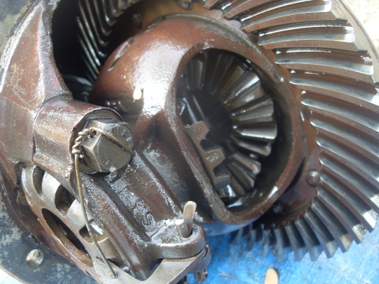 ขายลูกเฟืองท้ายแลน-เพลาข้างซ้าย-ขวา