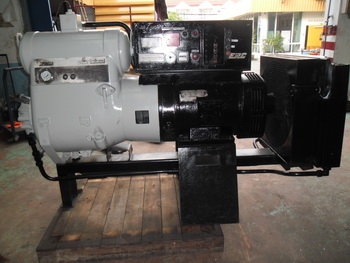 ขาย/ให้เช่า/ ซ่อมเครื่องปั๊มลม สกรู แวน ลูกสูบ ติดต่อ 0933968844