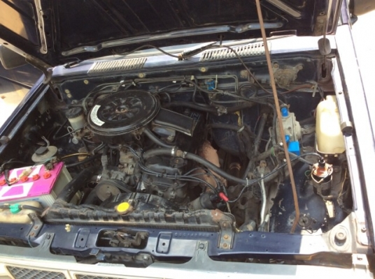 ขายนิสสัน บิ๊กเอ็มตอนเดียว ปี92 เครื่องเบนซิลเดิม Z16 เกียร์ธรรมดา ติดแก๊สLPG เพาเวอร์ เบาะหนังขาดบ้าง แอร์มีต้องเติมน้ำยา วิทยุ ตัวถังยางๆเดิมๆไม่มีชน คานหน้าเดิมเลขชัด ห้องเครื่องเดิม คัสซีดี ล้อแม็ก15" ยางดี ลอนกระบะดี หลังคาพร้อม รถขับดีเลยครับ ป