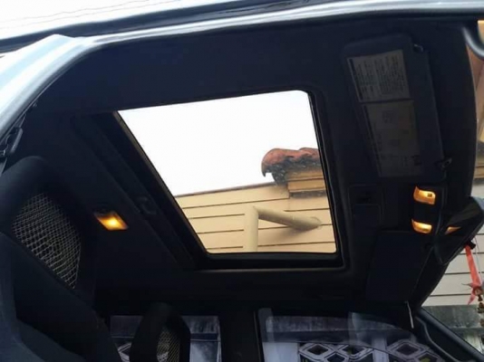 Toyota surf ln130 + 2jz gte 3000cc. turbo intercooler + gas lpg versus หลังคาซันรูฟ Toyota surf ln130 + 2jz gte 3000cc. turbo intercooler + gas lpg versus หลังคาซันรูฟ