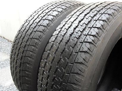 ขายยาง BRIDGESTONE DUELER HT840 ปี1213(1คู่) 245-65-17 ราคา 2,400