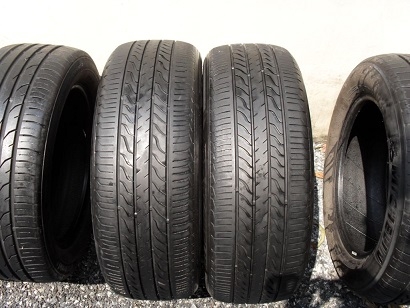 ขายยาง MICHELIN PRIMACY LC ปี13(1คู่) 215-55-17 ราคา 2,200