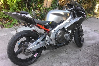 ท้าย S1000rr+รังแบต