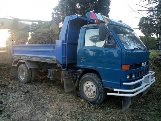 ISUZU NPR