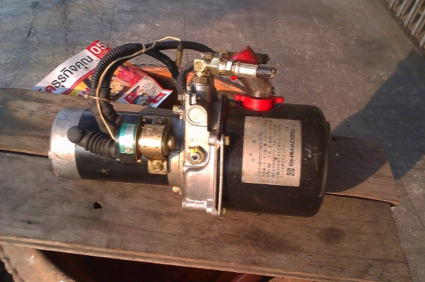 ขายปั้มมอเตอร์12vเก่าญื่ปุ่น