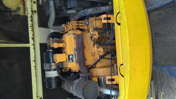 ขายด่วน รถขุด KOMATSU PC30-6 เก่า  ญี่ปุ่น  สภาพสวย  ชั่วโมงการทำงานน้อยมากๆๆ     สนใจโทร  089-3818694  ดวงนภา