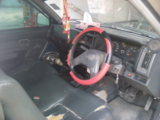 กะบะตอนเดียว NISSAN BIG M TD 25 ปี 94 เครื่องฝาแดง อึด ทน  เครื่องแน่นๆ ช่วงล่างหนึบ ๆ เกียร์ นุ่นๆ วิ่งดี ไม่มีความร้อน แอร์เย็นๆ ข้างในสวย สะอาด  สีสวย ไม่มีริ้วลอย  น่าใช้มากๆ