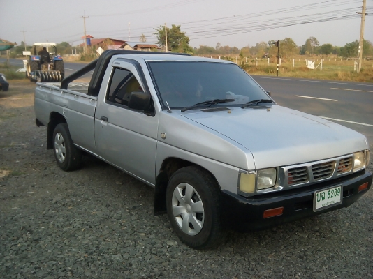 กะบะตอนเดียว NISSAN BIG M TD 25 ปี 94 เครื่องฝาแดง อึด ทน  เครื่องแน่นๆ ช่วงล่างหนึบ ๆ เกียร์ นุ่นๆ วิ่งดี ไม่มีความร้อน แอร์เย็นๆ ข้างในสวย สะอาด  สีสวย ไม่มีริ้วลอย  น่าใช้มากๆ
