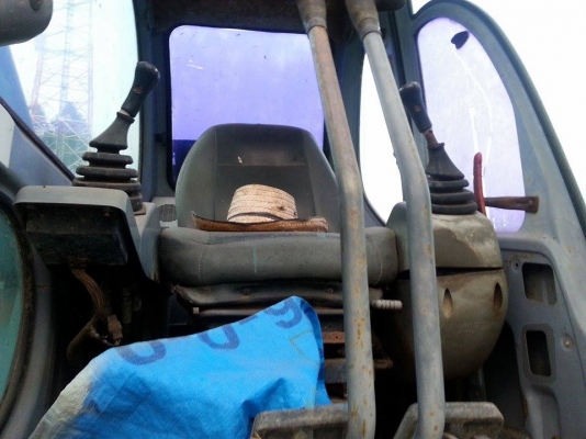 ขายแบคโคKOBELCO MARK 5 เครื่องดี เครื่องเดิม ปั้มเดิม ไฟฟ้าเต็ม โซ่ดี บูมอาร์มดี ไม่โหลด เอวแน่น รบบไฮดรอริกดี ทำงานเร็ว ช่วงล่างดี สภาพพร้อมใช้งาน สนใจโทร 090-8588220คุณนะ 093-3258446คุณบิวตี้ ID:narong498 หรือ www.truck.in.th/498 หรือfb:ณรงค์ ซื้อขายรถม