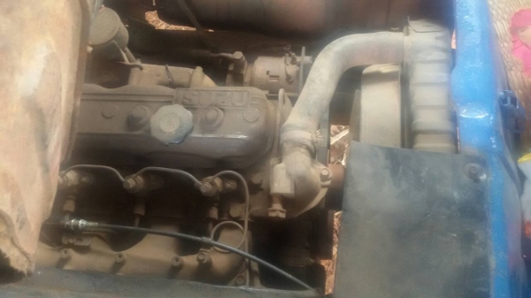 ขาย6ล้อ ISUZU KS 110แรง Fหน้า-หลัง ยางดี เครื่องดี แคชซีสวย สภาพพร้อมใช้งาน เอกสารพร้อมโอน สนใจโทร 090-8588220คุณนะ 093-3258446คุณบิวตี้ ID:narong498 หรือ www.truck.in.th/498 หรือfb:ณรงค์ ซื้อขายรถมือสอง (เว็บไซต์ส่วนตัว)