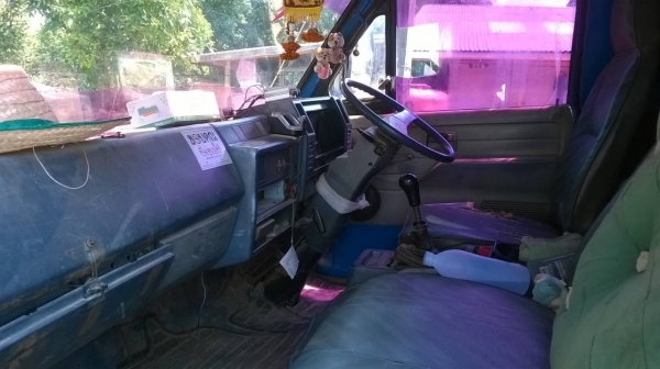 ฝากขาย 6 ล้อดั้ม NPR 115 ห้างแท้ปี 37 คัสซีสวยจัดตลอดเส้น เครื่องแน่น 4BD1 115 แรงม้า F หน้า-หลัง ทะเบียนพร้อม จัดไฟแนนซ์ได้ครับ