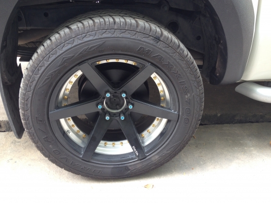 ขายยาง 265/55/20