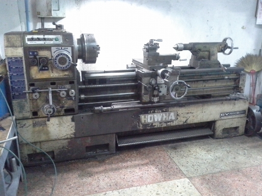 เครื่องกลึง 8 ฟุต HOWHA MODEL :GY 500Gx1500 เกียร์บล็อค 4 เพลา เด้งตัด มีเบรค กลึงเกลียวนิ้วและมิลไม่ต้องเปลี่ยนเฟือง พร้อมใช้งาน