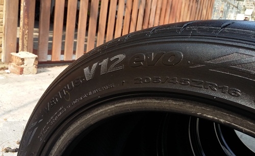 ยาง,205-45-16 Hankook V12 Evo ปี12 5.เส้น 3,500