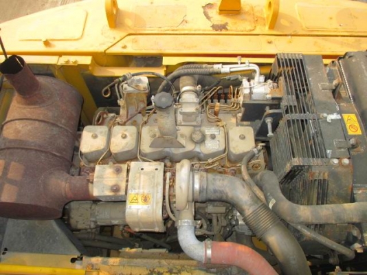 ขาย รถแบคโฮ รถขุด komatsu pc210 - 7 ใช้งานมาน้อย เพียง 5,261 ชั่วโม ขาย รถแบคโฮ รถขุด komatsu pc210 - 7 ใช้งานมาน้อย เพียง 5,261 ชั่วโม