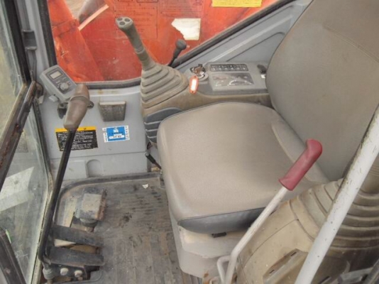 (((ขาย))) HITACHI 135UR-5 / ซีเรียล: *1EUP003242* / ปี 1999