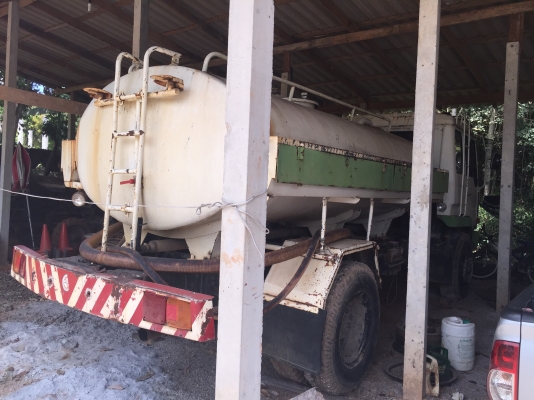 รถบรรทุกน้ำ6ล้อ160แรง พร้อมใช้...เล่มพร้อม ภาษีไม่ขาด เล่มถูกต้องโอนไดัเลยเครืีองสวยแห้งคัสซีสวย ถังสวย...