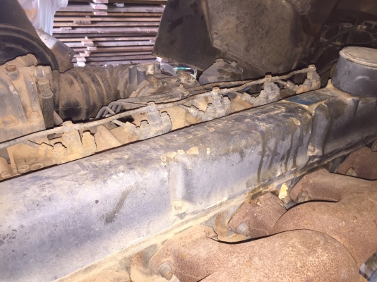 รถบรรทุกน้ำ6ล้อ160แรง พร้อมใช้...เล่มพร้อม ภาษีไม่ขาด เล่มถูกต้องโอนไดัเลยเครืีองสวยแห้งคัสซีสวย ถังสวย...