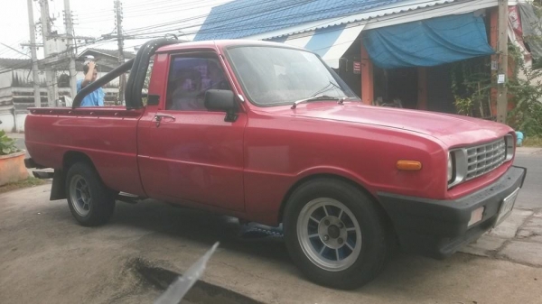 มาสด้าแฟรมมิเลีย 1300