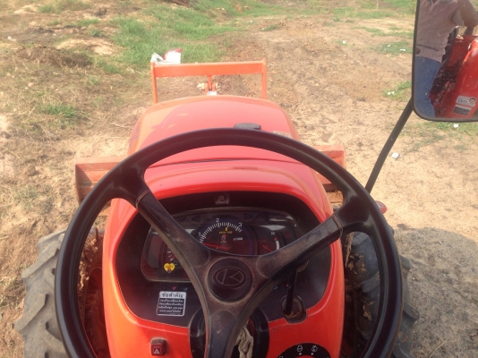 รถไถ KUBOTA L3608 มีภาพวีดีโอ อายุการใช้งาน พร้อมอุปกรณ์ 3 รายการ ผานดันหน้า โรตารี ผาน 5 เครื่ิองดี