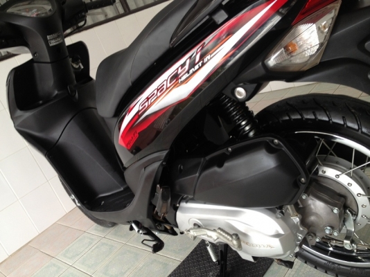 Spacy-i ใช้น้อย สภาพเดิม วิ่ง8000 ปี56 (ของแถม 4 รายการ) Spacy-i ใช้น้อย สภาพเดิม วิ่ง8000 ปี56 (ของแถม 4 รายการ)