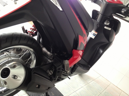 Mio125i รถบ้าน ใช้น้อย สภาพเดิม วิ่ง7000 ปี56 (ของแถม 4 รายการ) Mio125i รถบ้าน ใช้น้อย สภาพเดิม วิ่ง7000 ปี56 (ของแถม 4 รายการ)