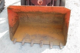 ขาย รถตัก หิน ดิน ทราย เครื่องสวย สภาพดี Toyota รุ่น 7