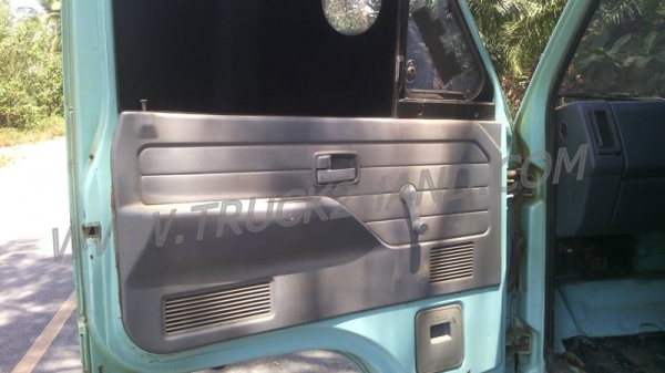 ISUZU NKR 55EU5 กระบะดั้ม  88เเรงม้า   กระบะดั้ม 3 คิว