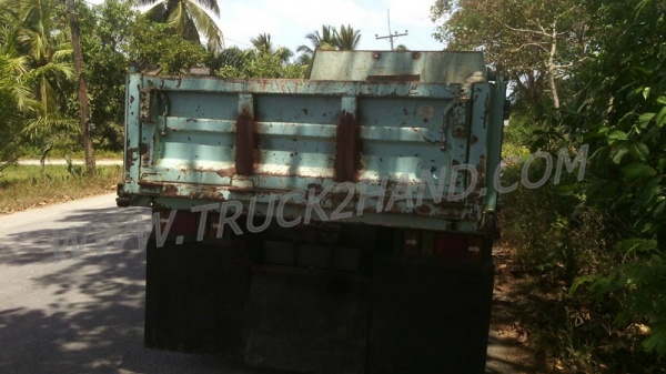 ISUZU NKR 55EU5 กระบะดั้ม  88เเรงม้า   กระบะดั้ม 3 คิว