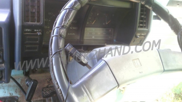 ISUZU NKR 55EU5 กระบะดั้ม  88เเรงม้า   กระบะดั้ม 3 คิว