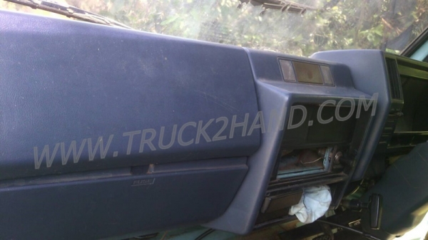 ISUZU NKR 55EU5 กระบะดั้ม  88เเรงม้า   กระบะดั้ม 3 คิว