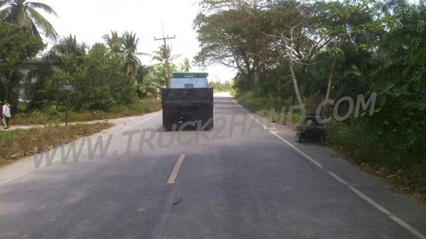 ISUZU NKR 55EU5 กระบะดั้ม  88เเรงม้า   กระบะดั้ม 3 คิว