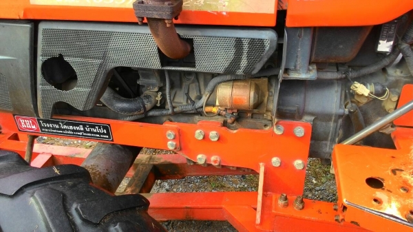ขายรถไถ KUBOTA L2808  สภาพดีเดิมๆ พร้อมดันหน้า