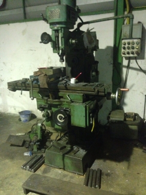 ขายมิลลิ่งM4มีฟีดขึ้นลงซ้ายขวามีอกพร้องของใต้หวันแถมปากกาพร้อมคอเล็ตครับ