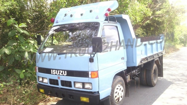 ISUZU NKR 55EUS 88 แรงม้า กระบะดั้ม แชชซีสวยตลอดเส้น หัวเก๋งเก็บใหม่