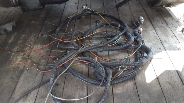 หัวเก๋ง HINO PROFIA พร้อมเครื่อง K13C 370HP