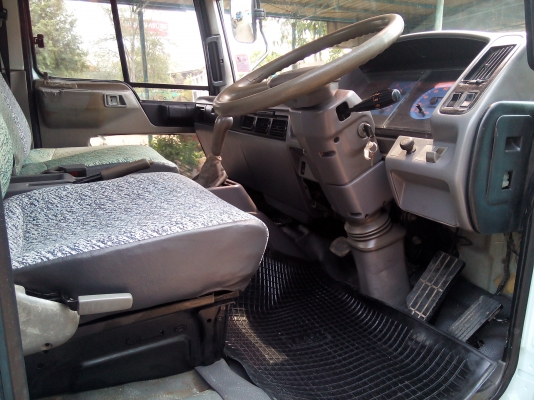 6 ล้อกลาง  HINO  *สมอเงิน*  FC4J  140 แรงม้า  * ยาว 5.50 ม.*  รถสวยเดิม+สวยจริง+พร้อมใช้งาน * รถห้างแท้ * มีเล่มพร้อมโอน *