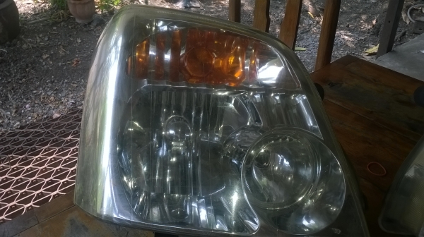 โคมไฟหน้าmu-7xu05 ซีนอลแท้ โคมไฟหน้าmu-7xu05 ซีนอลแท้