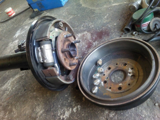 เสื้อเพลาท้ายทั้งชุดวีโก้แชมป์ถอดครับ