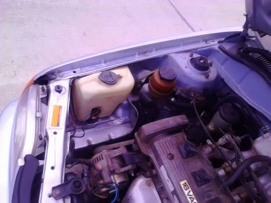 ต้องการขาย toyota soluna ปี98