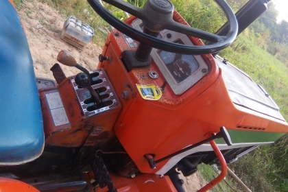 ขายคูโต้า L2202 DT-M 2เพลา  พร้อมผาน 4  พร้อมลุยเครื่องฟิต