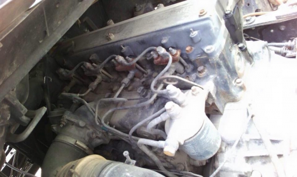 ขายด่วนดั้ม120  ฝาดำ  Fหน้าหลัง    ดั้มยาว3.60   ยาง8.25-16