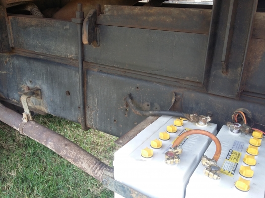 ขาย10ล้อ2เพลาดั้ม มิตซูบิชิ FN527 MA เครื่อง195 เเรง เบรกใหญ่ คัชชีใหญ่