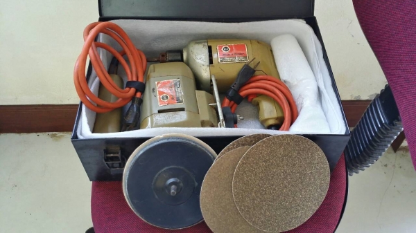 ขายชุดสว่านพร้อมจิ๊กซอ Black &amp; Decker  made in usa