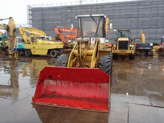 ขายรถตัก TCM 830 ขายรถตัก TCM 830