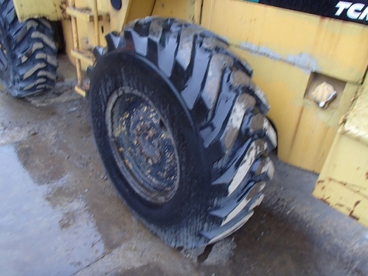 ขายรถตัก TCM 830 ขายรถตัก TCM 830