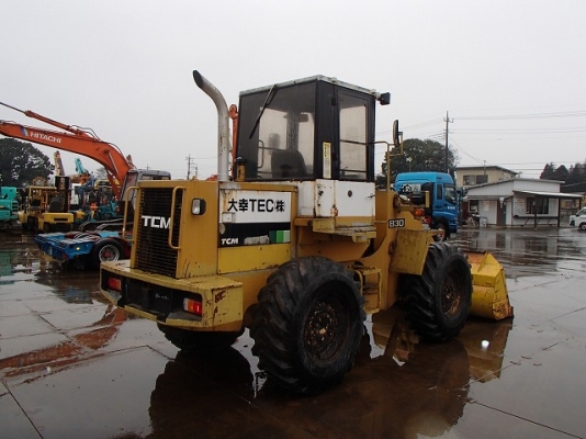 ขายรถตัก TCM 830 ขายรถตัก TCM 830