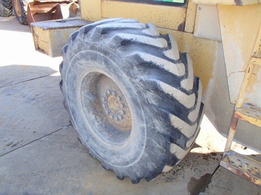 ขายรถตัก TCM 835-2